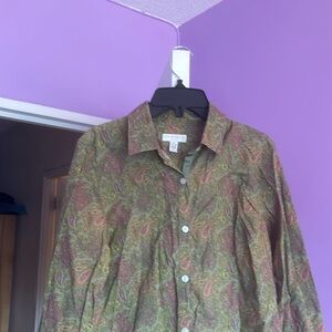 Green paisley women’s button down